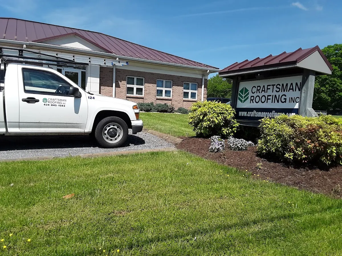 Quality Roof Replacement by experienced craftsmen in Lockhart